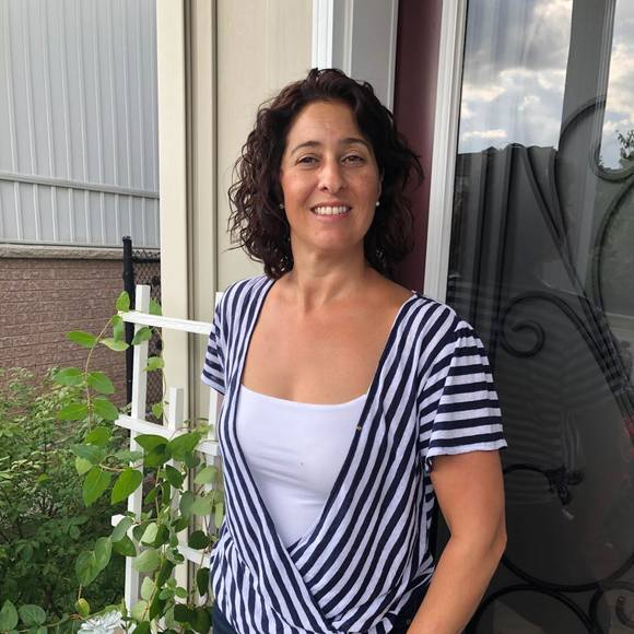 Meet your Posher, Michelle - Picture 1 of 1